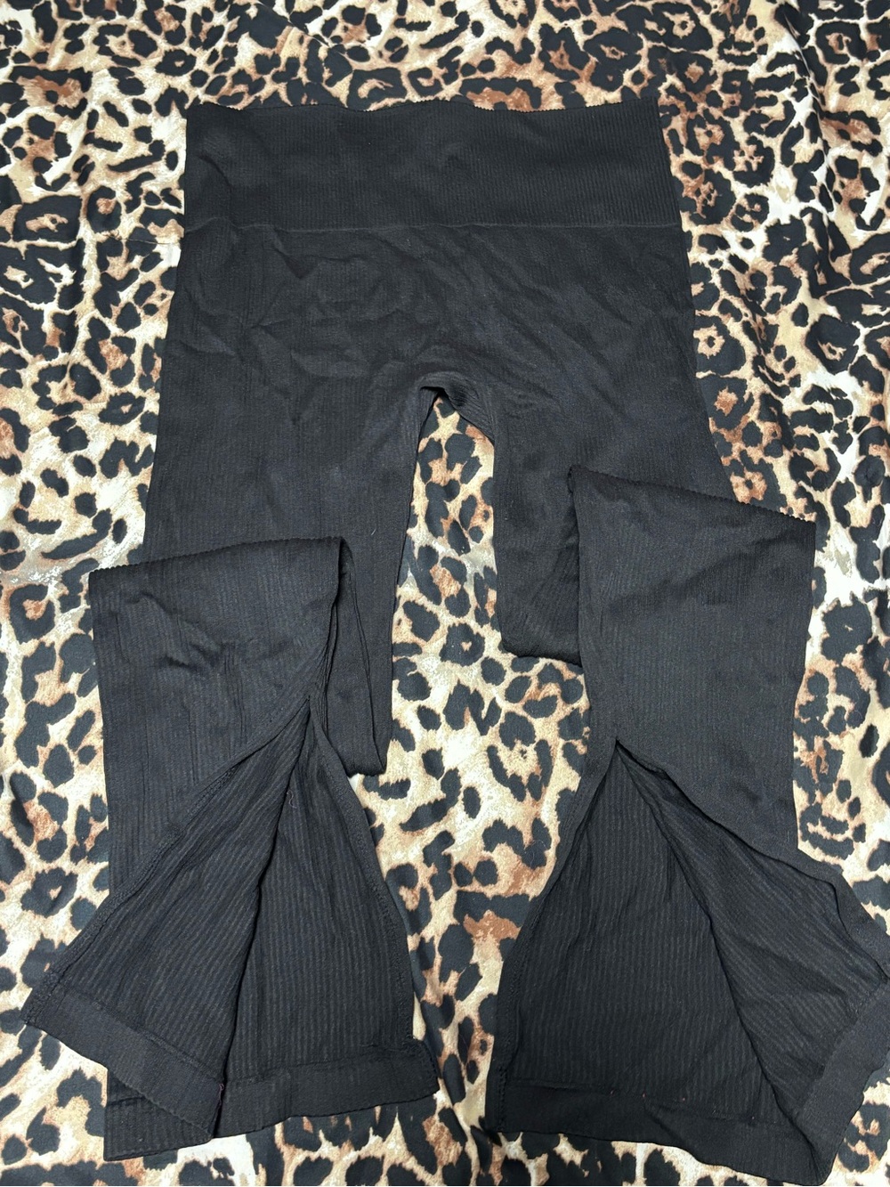 Black Ribbed Flare Leggings - Unbranded